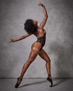 Brand new 🔥 Bluebella - US Plain Leg/Lace Top Thigh Highs Berry 🧨 -Deals collections Store unnamed file 1093