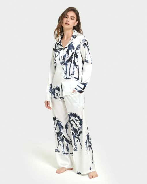 Discount 👏 Bluebella - US Olin Luxury Satin Long Pajama Set White/Black 💯 -Deals collections Store unnamed file 1270
