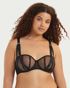 Deals 💯 Bluebella - US Karolina Bra 💯 -Deals collections Store unnamed file 431